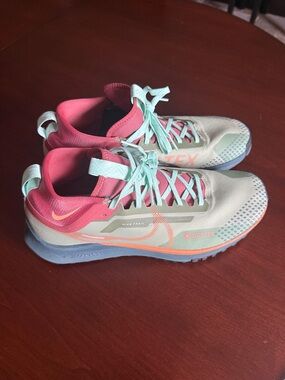 Nike Men's Trail Running Shoes in Teal, Deep Coral, and Orange Accent - Size 11